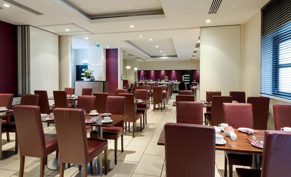 Centre By Ihg Hotel