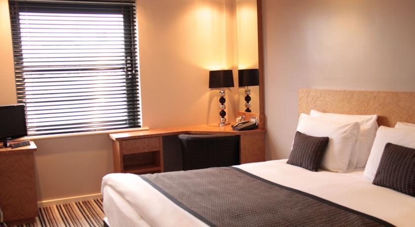 Centre By Ihg Hotel